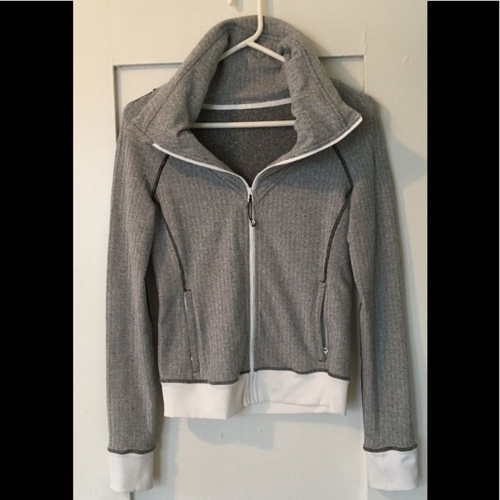Lululemon Women’s Athletic Full Zip Related Jacket